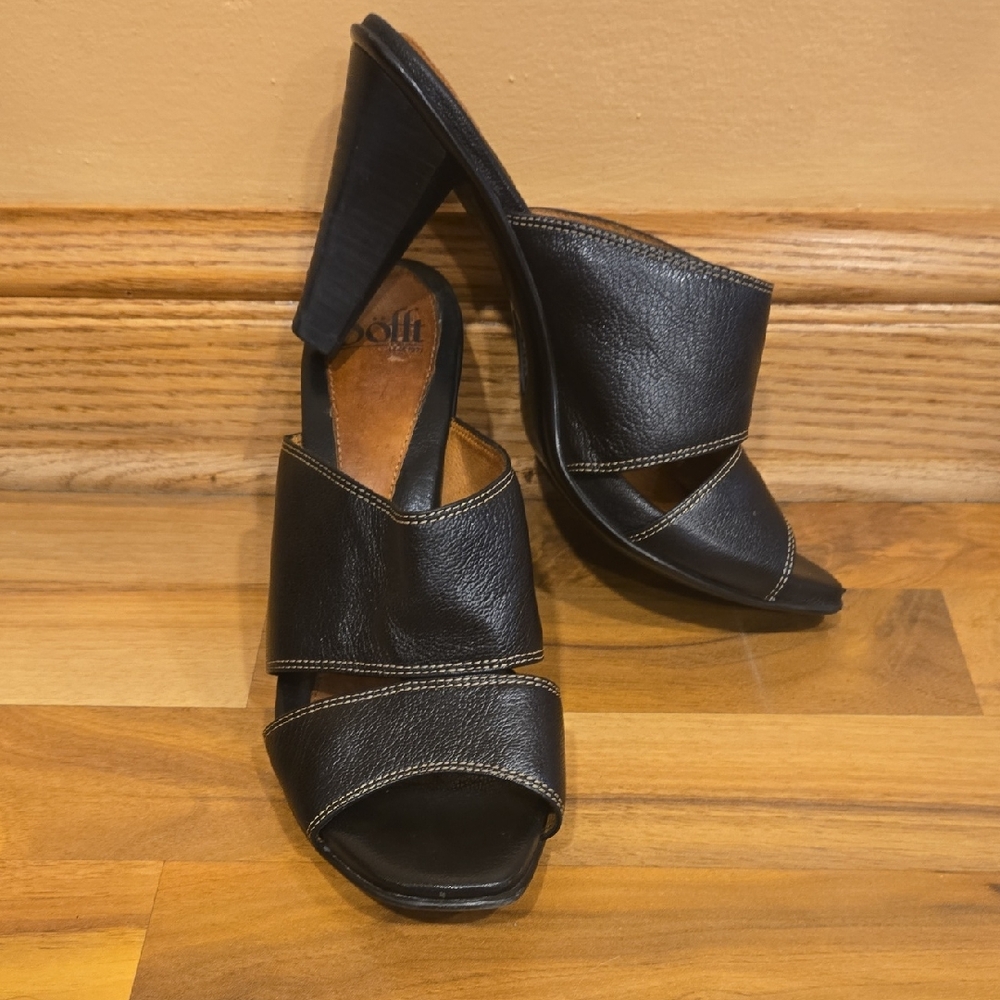 SOFFT Black Women's Slip On Heels